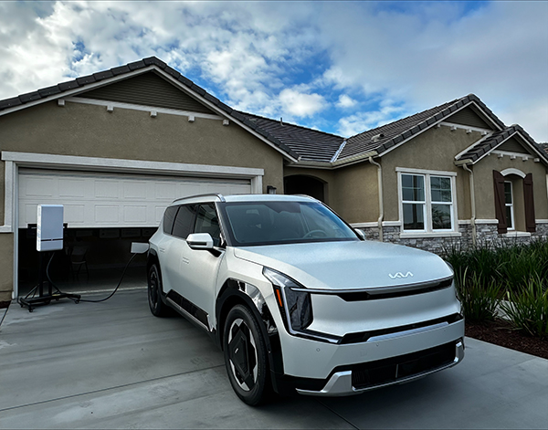 Image of a EV car being charged
